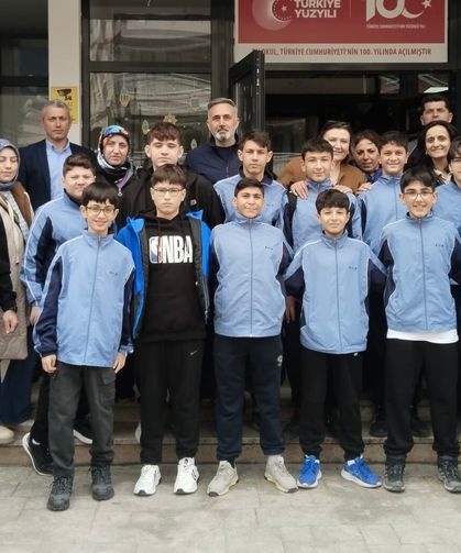 Artvin’in Yıldızları Rize Yolcusu