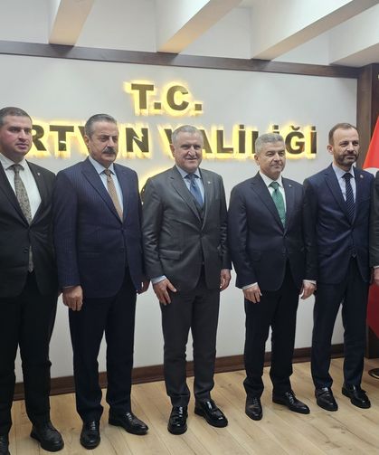 Bakan Osman Aşkın Bak Artvin’de