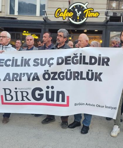 “İsmail Arı Yalnız Değildir”