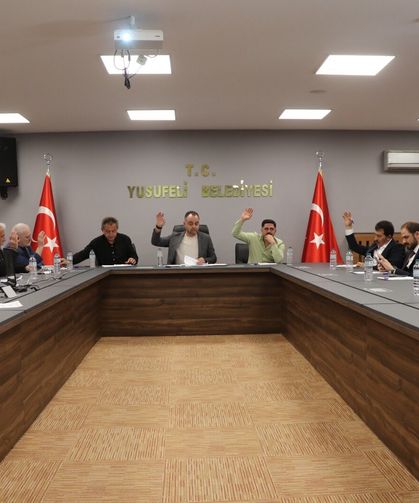 Yusufeli’de Nisan Meclisi Yapıldı