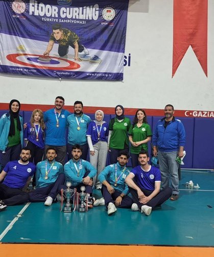 Floor Curling’de Büyük Zafer