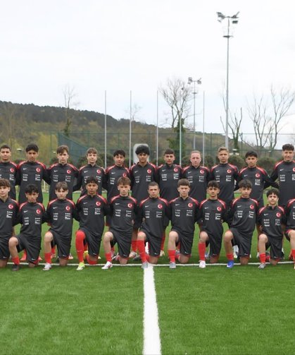 Ay-Yıldızlı Kadroda