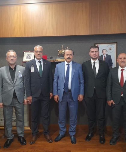 AK Parti Artvin İl Başkanlığından Milletvekili Çelik’e Ziyaret