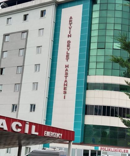 Artvin Devlet Hastanesi Günde 2 Bine Yakın Hastaya Hizmet Veriyor