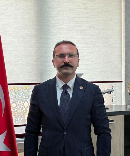 Yusufeli Kaymakamı Ahmet Tan görevine başladı