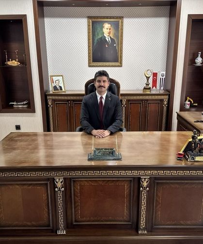 Hopa Kaymakamı Uğur Karakaya Görevine Başladı