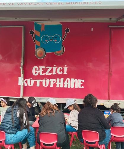 Gezici Kütüphane Kafkasör’de