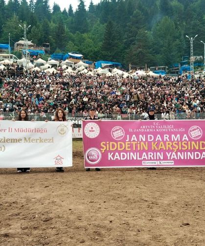 Kafkasör Arenasında Şiddete Karşı Güçlü Mesaj
