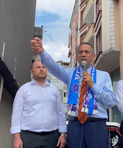 Ali Mahir Başarır Kemalpaşa'da Coşkulu Kalabalığa Seslendi