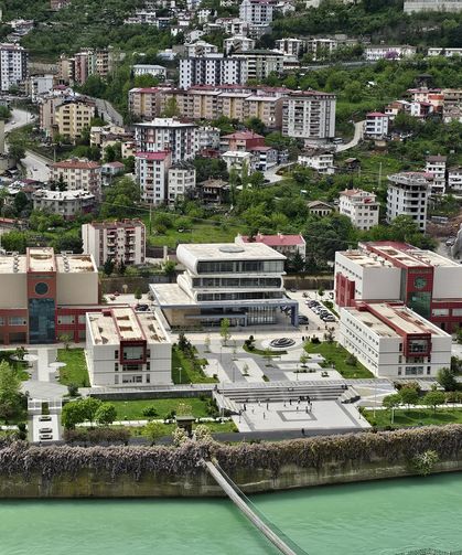 AÇÜ'de 4 Yeni Program Açılıyor