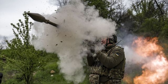 Ukrayna'dan savaşı dondurmayı öngören teklifin kabul edilmeyeceği vurgusu