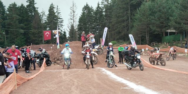 Artvin’de Motofest Heyecanı Kafkasör’ü Sardı