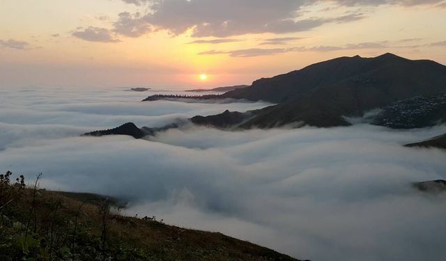 2450 Rakımda Görenleri Büyülüyor