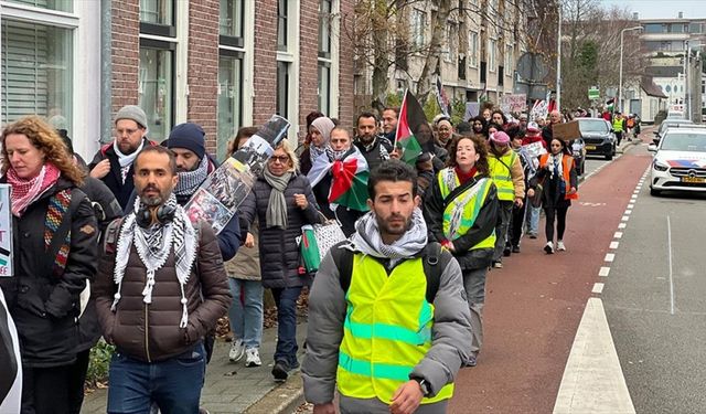 Filistin'e destek için Uluslararası Ceza Mahkemesi'ne yürüdü