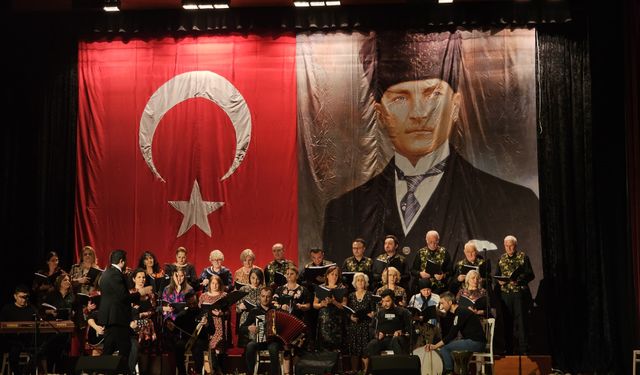 Artvin Belediyesi Korosu’ndan Müthiş Konser