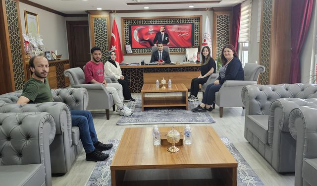 Gazetecilerden Kaymakam Demirel'e Ziyaret