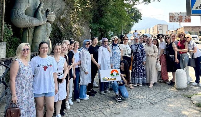 Murgul Merkez Muhtarından Vatandaşlara Özel Gezi