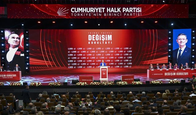 CHP Genel Sekreteri Böke, Program Komisyonu Raporu'nu paylaştı