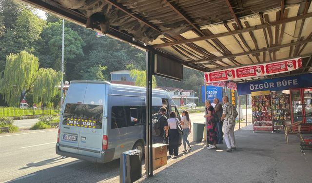 Gürcü Yoğunluğu Dolmuşçuları Sevindiriyor