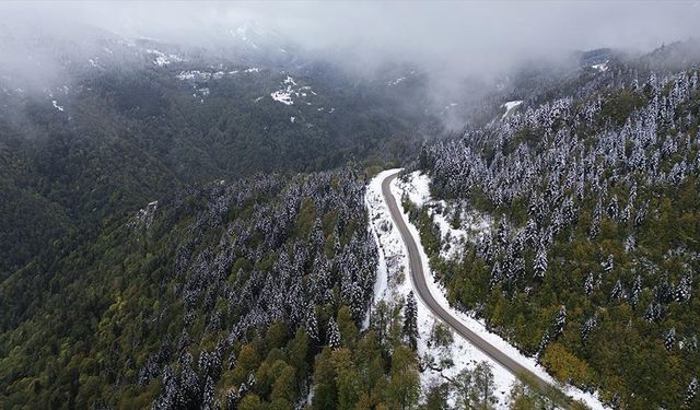 Kastamonu'da Sonbahar ve Kış Aynı Karede Buluştu