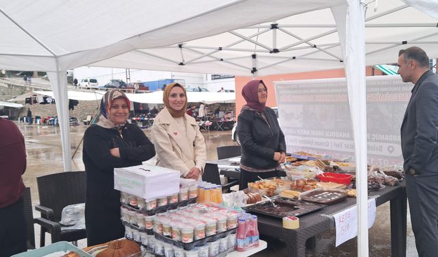 Gazze Yararına Kermes Düzenlendi