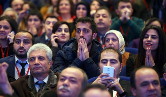 Öğretmen Atamalarında MEB'e Tepki