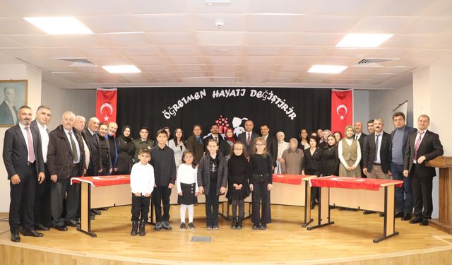 24 Kasım Öğretmenler Günü Anlamlı Törenle İfade Buldu
