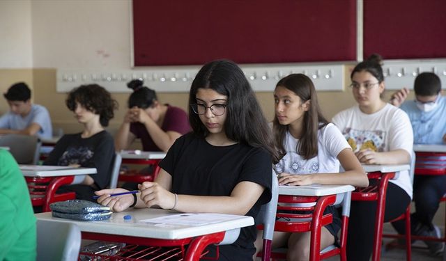 Lise Eğitiminde "Esnek ve Sade Model" Önerisi
