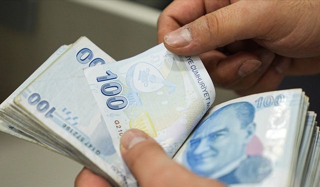 Mart Ayı Yaşlı ve Engelli Aylıkları Hesaplara Yatırıldı