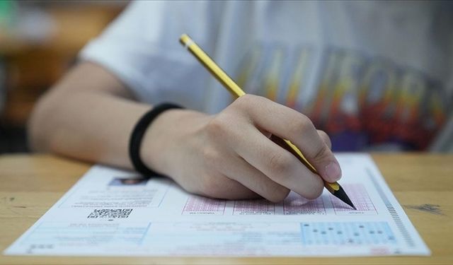 MEB, LGS Kapsamındaki Merkezi Sınavın Başvuru ve Uygulama Kılavuzunu Yayımladı