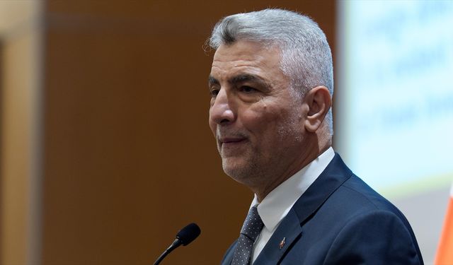Ticaret Bakanı Bolat: Cari işlemler hesabındaki olumlu ve dengeli seyir korunmaktadır