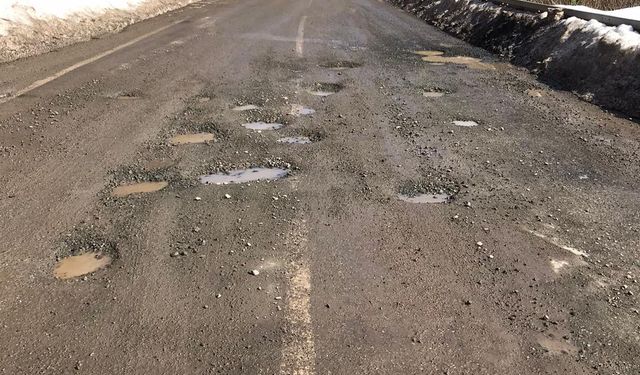 Murgul-Borçka Yolunda Sorunlar Devam Ediyor