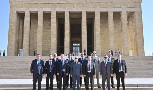 Artvin Ticaret Borsası, Anıtkabir’i Ziyaret Etti