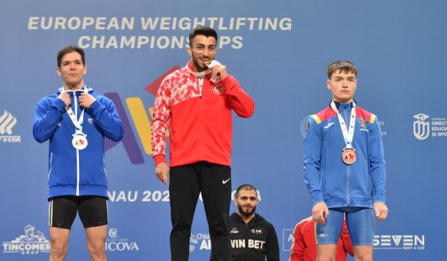 Milli Halterci Harun Algül, Avrupa Şampiyonası'nda Altın Madalya Kazandı
