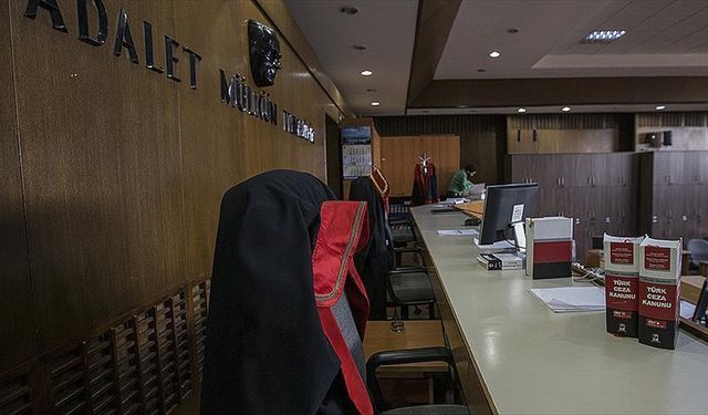 "Yenidoğan çetesi" davasında sanıkların yargılanmasına devam ediliyor