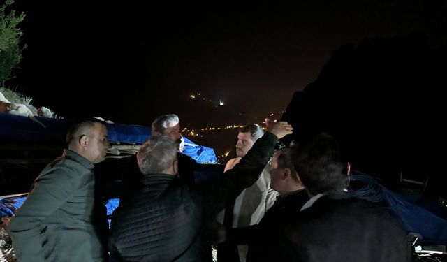 Heyelan Bölgesine Vekil Ziyareti