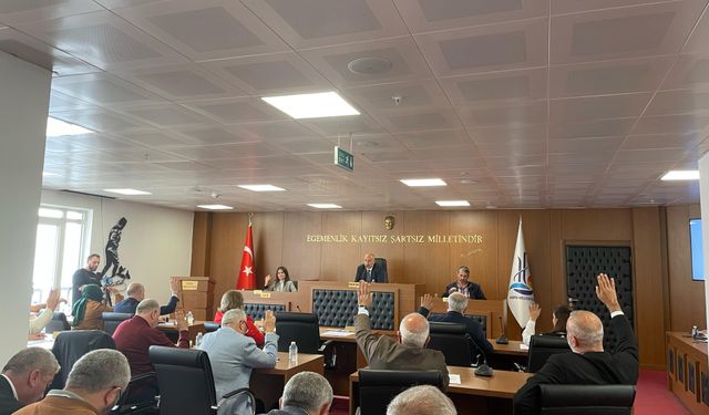 CHP’den AKP’ye Oy Var, AKP’den CHP’ye Oy Yok