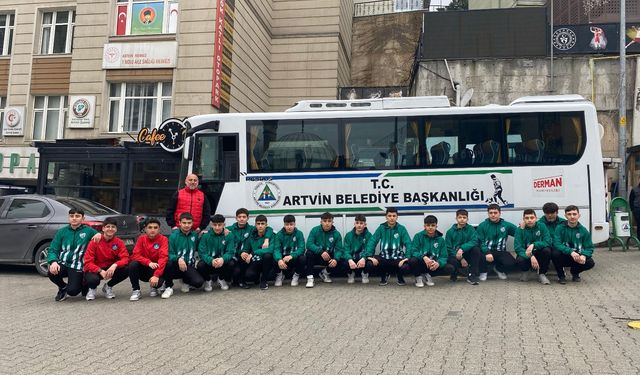Artvin 1921 U16 Takımı Şampiyona Yolunda