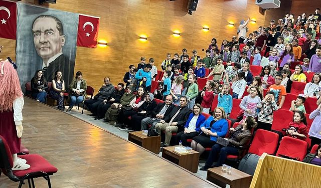 Vantrolog Gösterisine Büyük İlgi