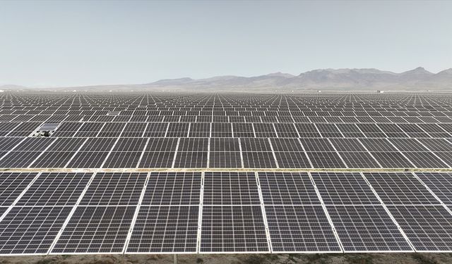Güneşten Elektrik Üretiminde Yılın Rekoru Kırıldı