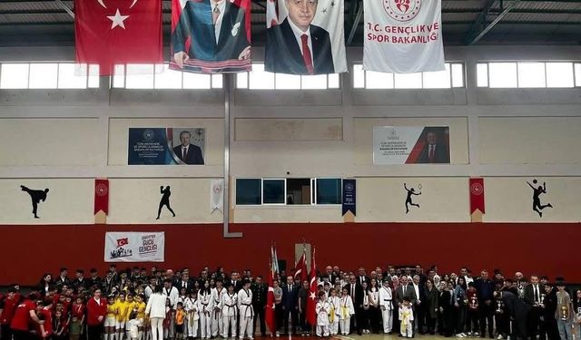 19 Mayıs Hopa’da Kutlandı