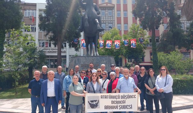 “Bu Bildiri Bir İhanet Manifestosudur”