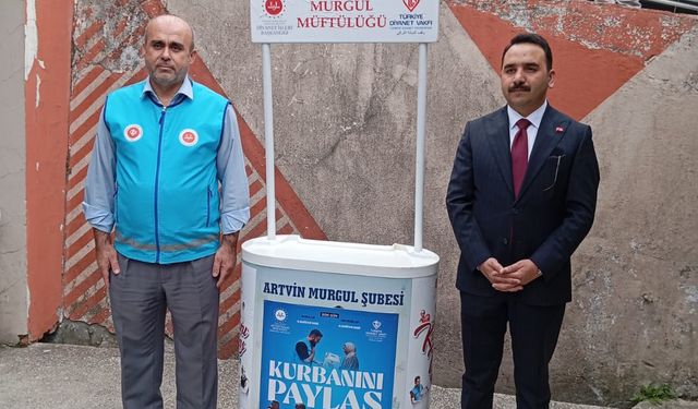 Murgul’da Vekaleten Kurban Bağış Standı Kuruldu