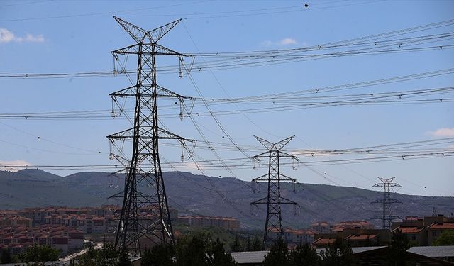 Enerji İthalatı Faturası Mayısta Geçen Yılın Aynı Dönemine Göre Yüzde 17,6 Azaldı