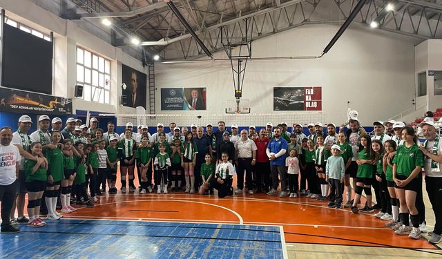 Artvinspor’dan Babalar Günü’nde Duygulandıran Organizasyon