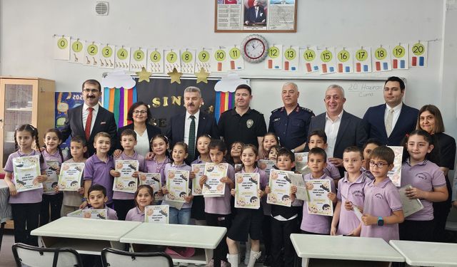 23 Bin 401 Öğrenci Karne Heyecanı Yaşadı