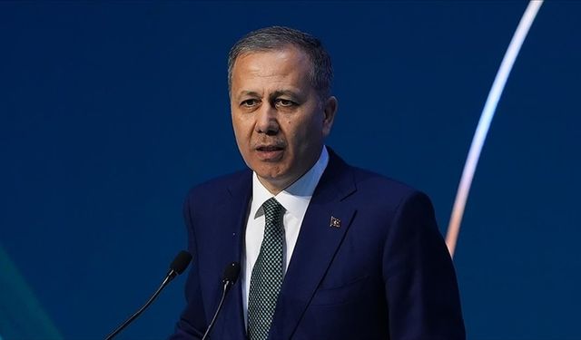 İçişleri Bakanı Yerlikaya: Trafik hız levhalarının yeniden gözden geçirilmesi büyük önem taşıyor
