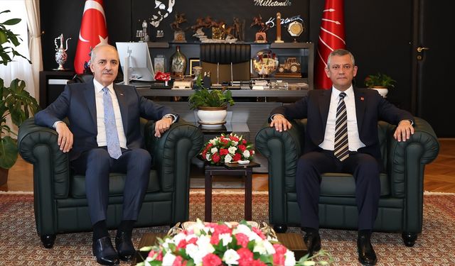 TBMM Başkanı Kurtulmuş, CHP Genel Başkanı Özel'i ziyaret etti
