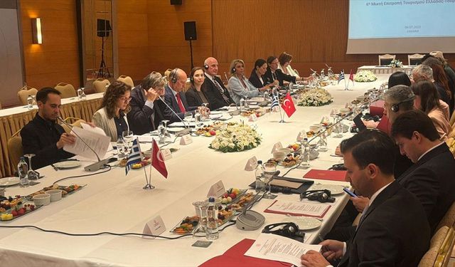 Türkiye ve Yunanistan arasında turizmde işbirliğini güçlendirecek protokol imzalandı