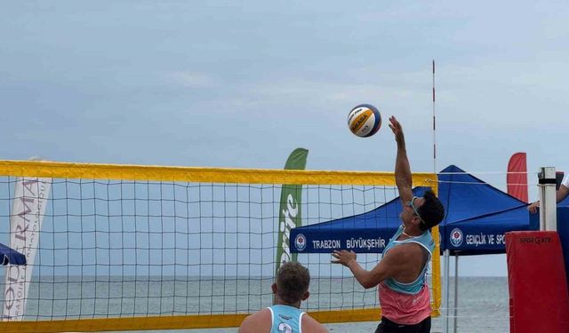 Trabzon’da Uluslararası Plaj Voleybolu heyecanı başladı